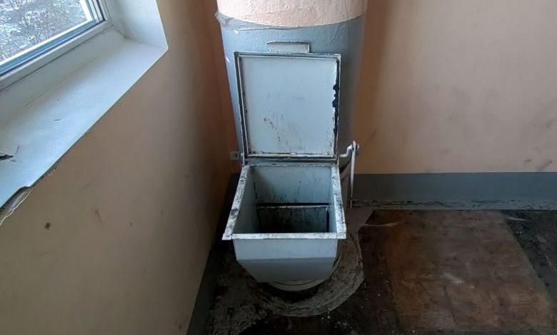 Как производится очистка и дезинфекция мусоропровода в МКД?