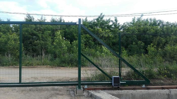 Разновидности секционных 2d и 3d заборов