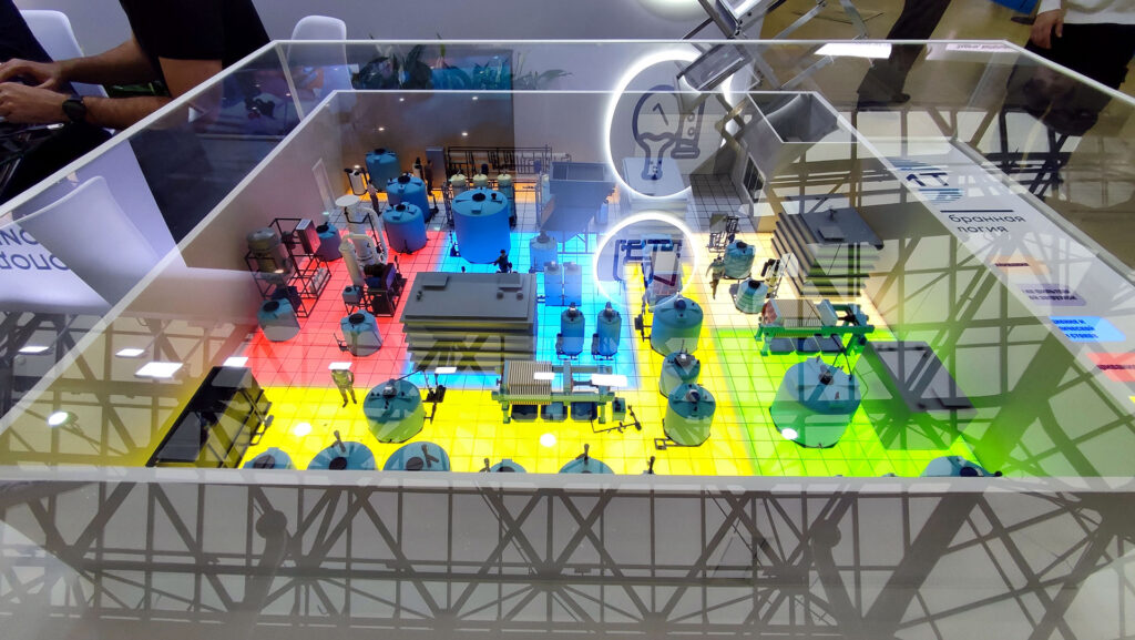 Модель промышленного водоочистного комплекса БМТ на выставке WASMA