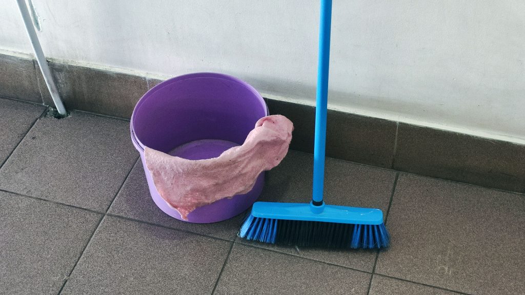 Как убрать пыль после ремонта в квартире?