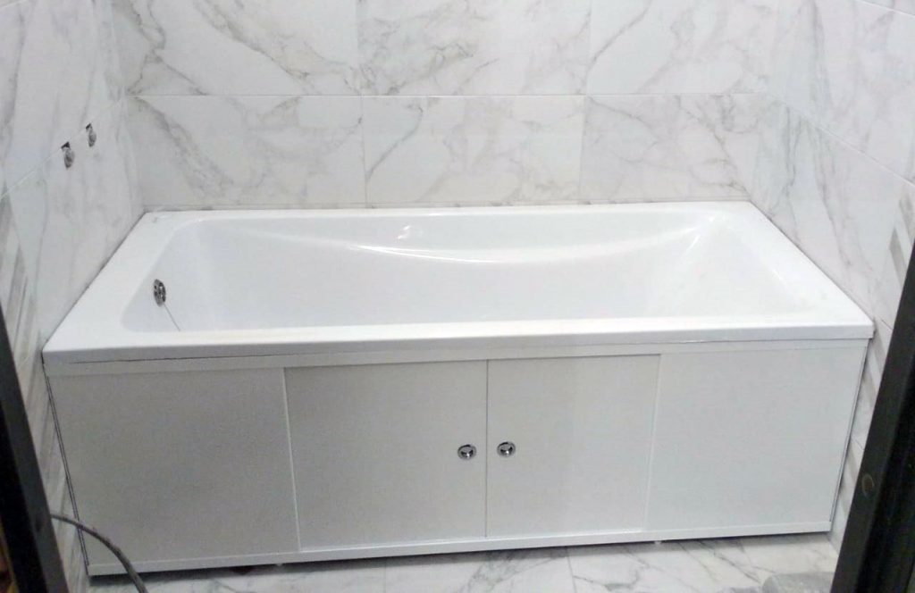 Как выбрать ванну: чугун и акрил против камня