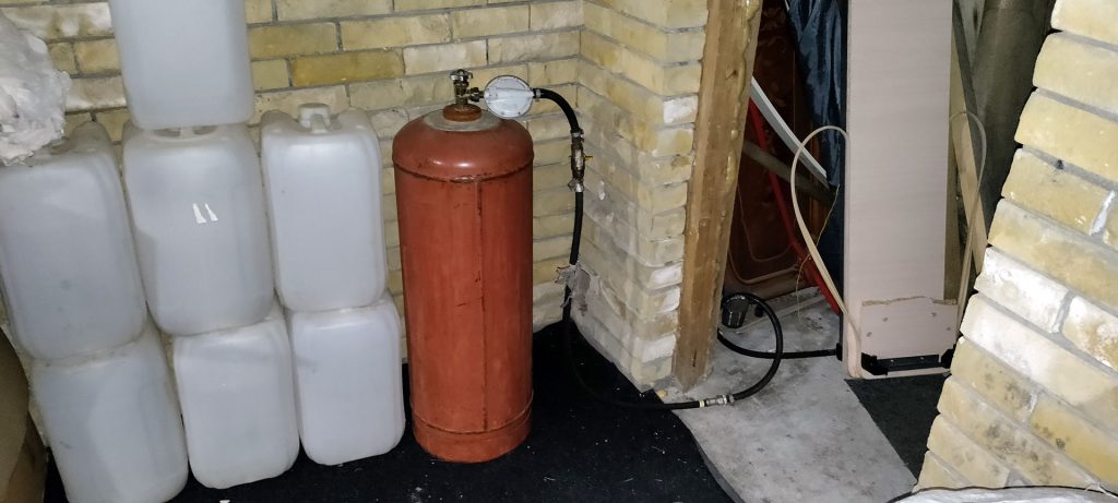Когда нужно утилизировать газовый баллон?