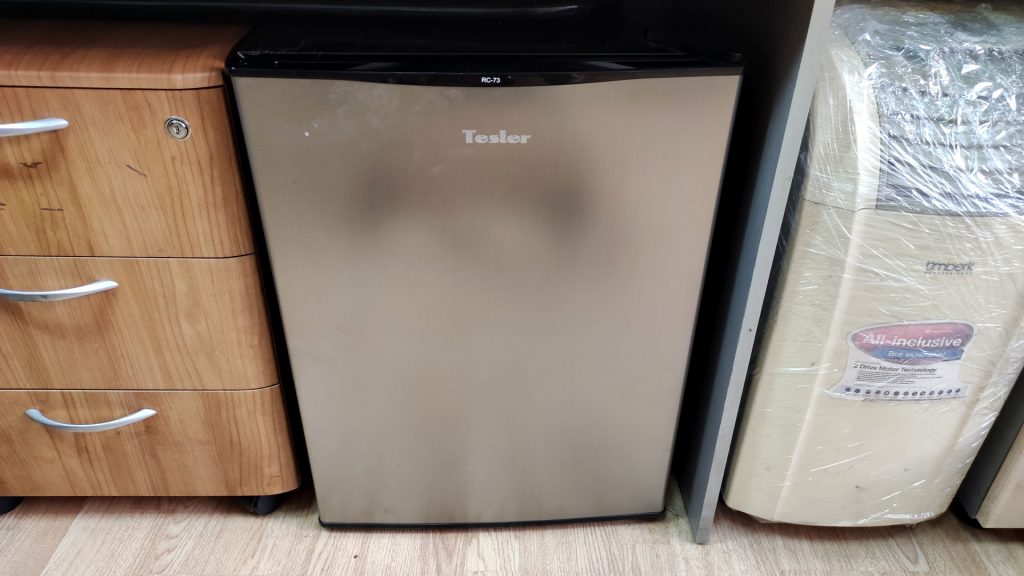 Куда можно сдать старый холодильник на утилизацию за деньги?